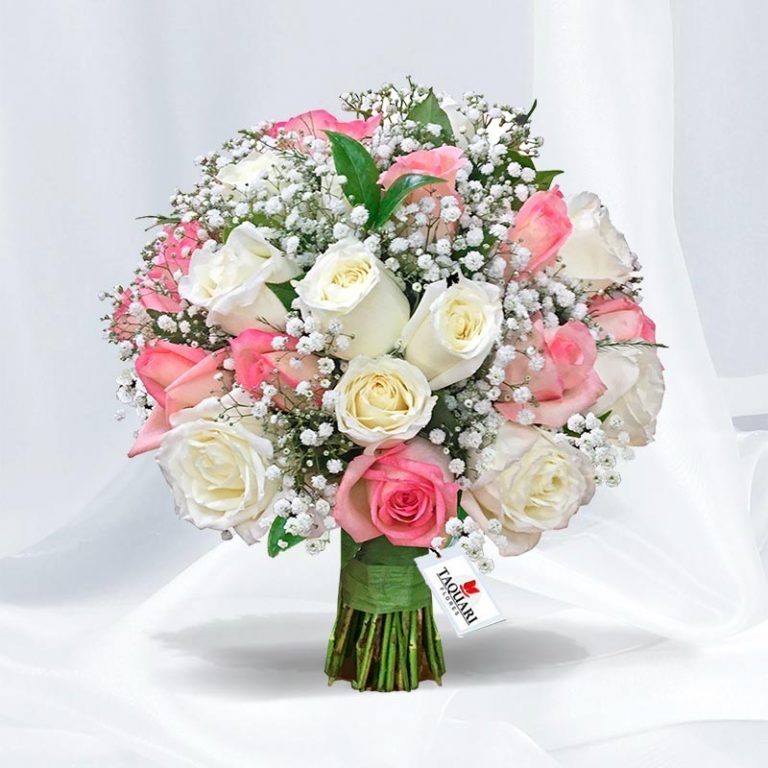 Buque Rosa Buque de Noiva Redondo com Astromélias Brancas e Rosas Cor de Rosa